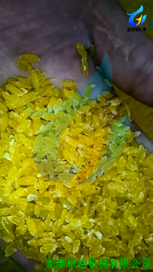 《玉米黃金米生產線-玉米精、深加工設備視頻》
